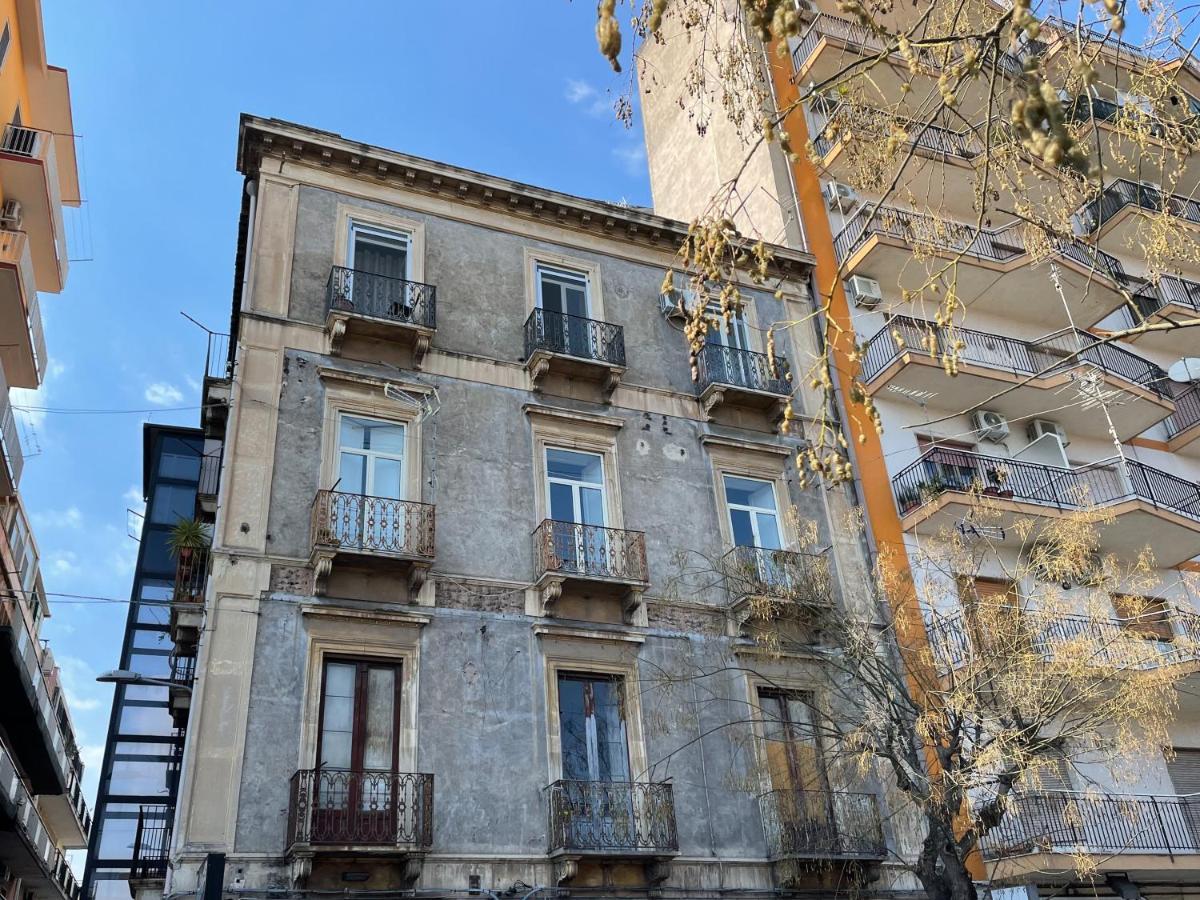 Historic Center New Apartment - Catania Stays Экстерьер фото