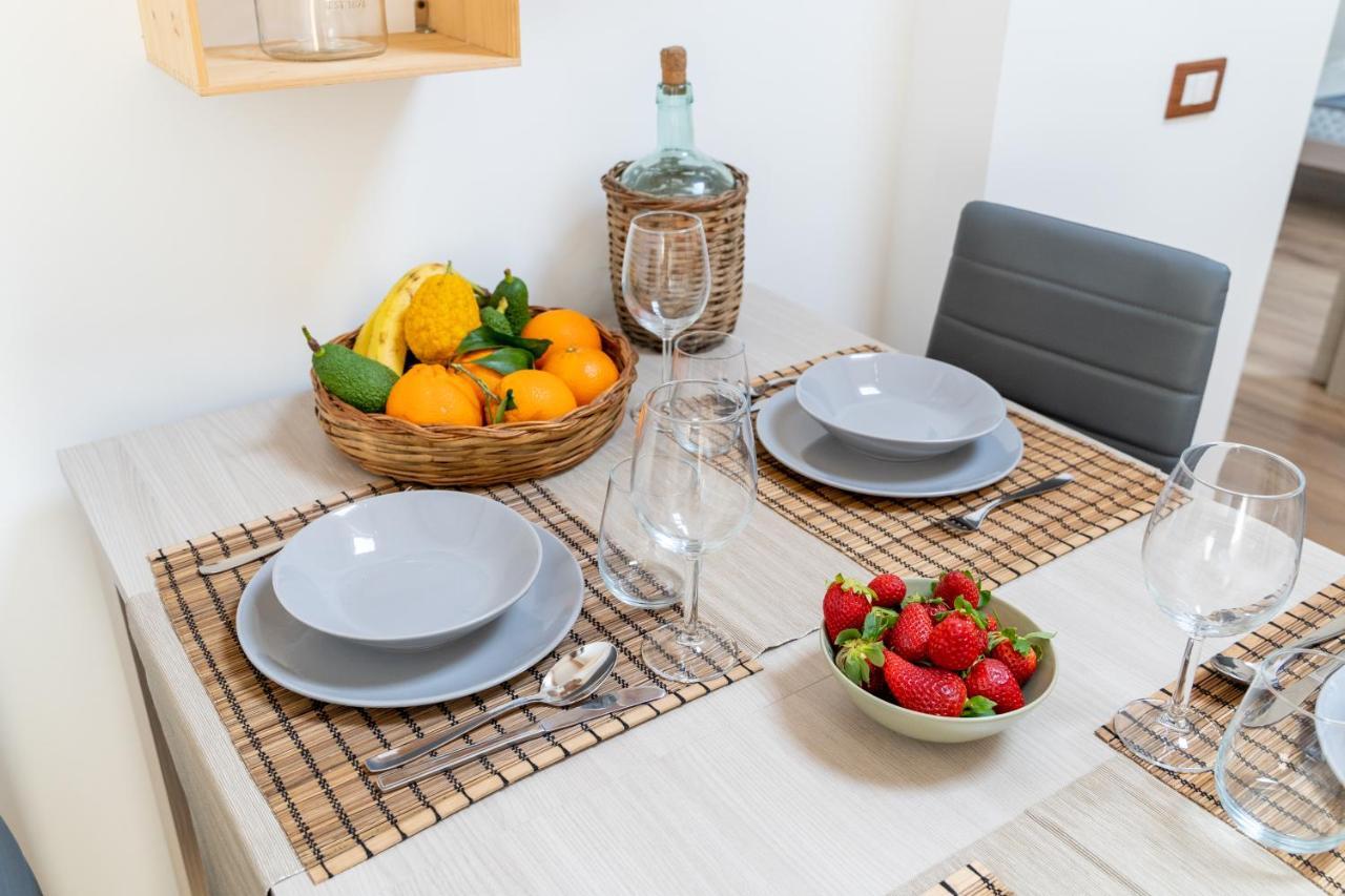 Historic Center New Apartment - Catania Stays Экстерьер фото