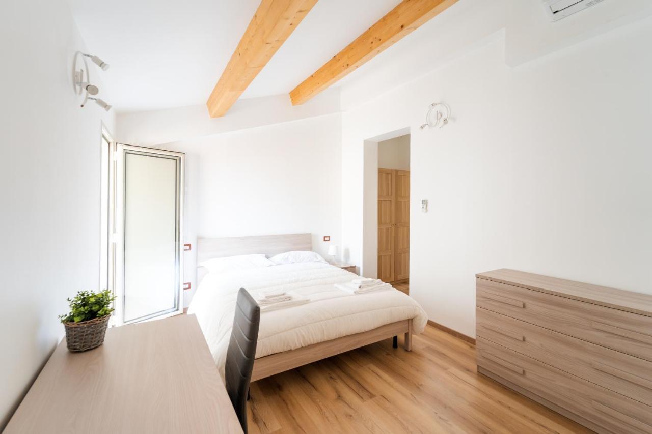 Historic Center New Apartment - Catania Stays Экстерьер фото